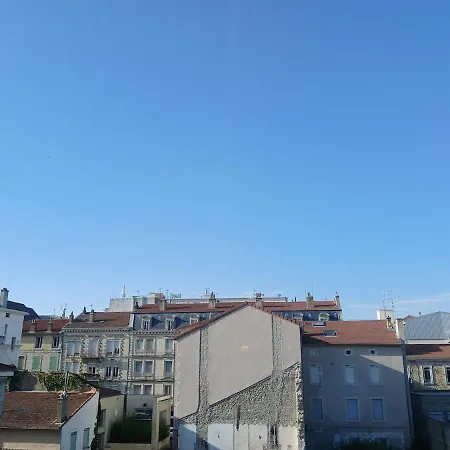 Au Centre De Apartment